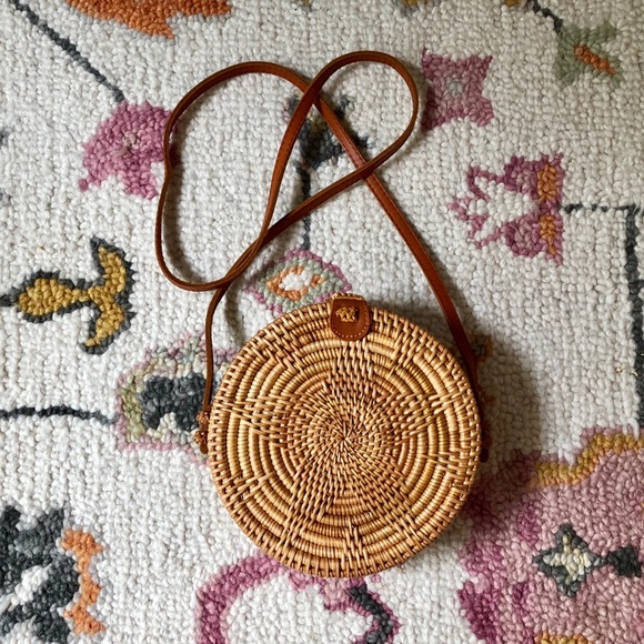 Handbags - Rattan Round Crossbody Bag